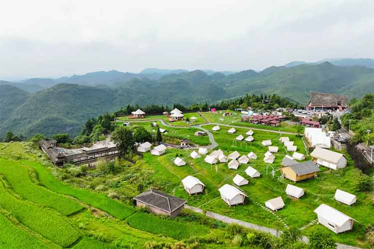 花溪區(qū)高坡鄉(xiāng)擾繞景區(qū)露營(yíng)基地